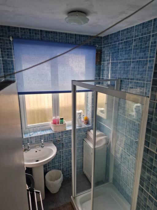 Lovely 2 Bedroom !